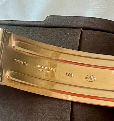 Patek Philippe Nautilus 3700 1 Nautilus Jumbo Gelbgold Tritium Zifferblatt Box Stammbuchauszug