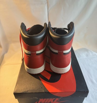 2018 Jordan 1 Retro High Og Bred Toe