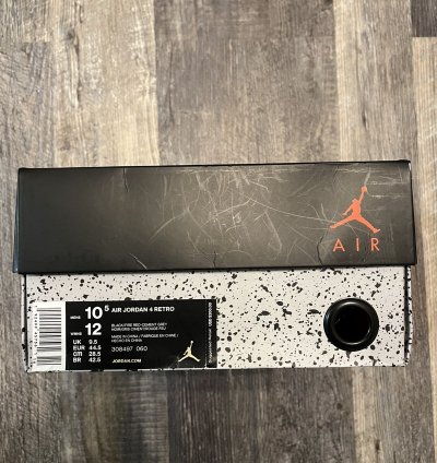 2019 Air Jordan 4 Retro Black Cement Red Sz 10 5