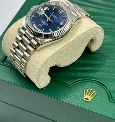 Rolex Day-date 40 228239 Blue Roman