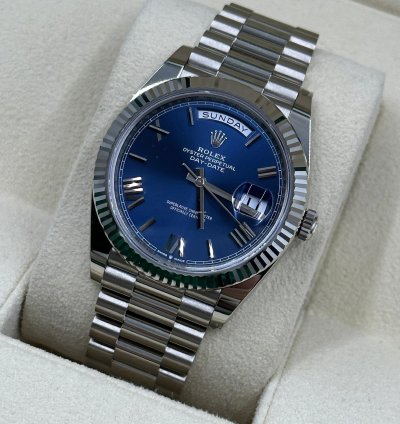 Rolex Day-date 40 228239 Blue Roman