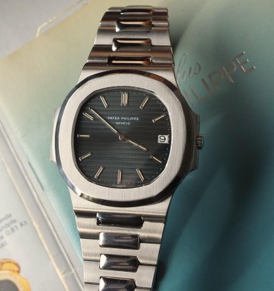 Patek Philippe Nautilus 3700 11 Nautilus Stahl Sigma Dial Blue-green Korkbox 1985 Service Pp Aus 09 2020