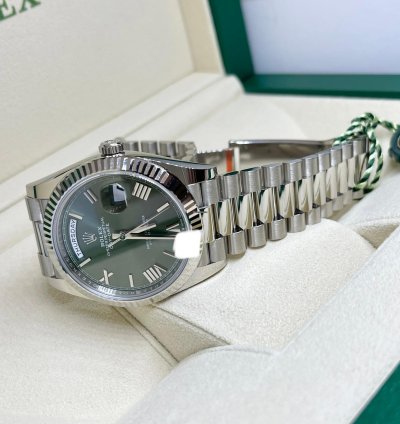 Rolex Day-date 40 228239 Green Dial