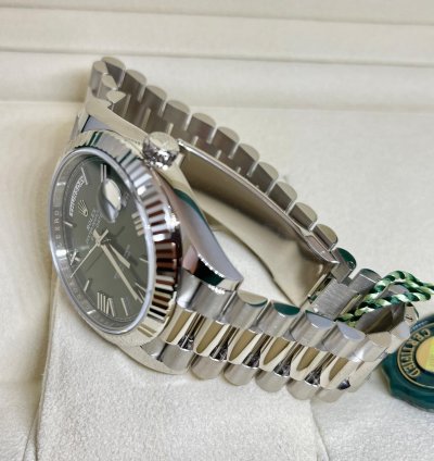 Rolex Day-date 40 228239 Green Dial