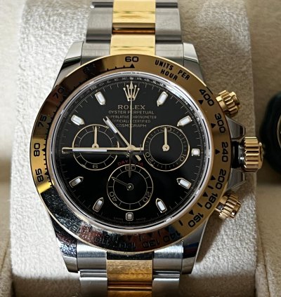 Rolex Daytona Cosmograph 116503 - Full Set - Ungetragen - 2023 - Neu Rolex Daytona - Neu - Full Set - 07 23 - Teilverklebt