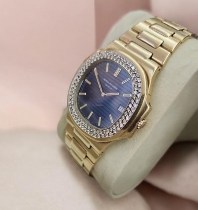 Patek Philippe Nautilus 3700 13