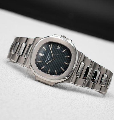 Patek Philippe Nautilus 3700 1a Blue Dial Steel Mens Watch With Archives