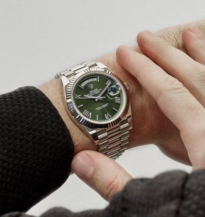 Rolex Day-date 40 228239 White Gold Olive Dial 2023