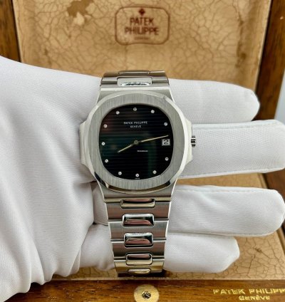Patek Philippe Nautilus 3700 Jumbo 1973 Extrait Archive Box