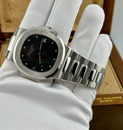 Patek Philippe Nautilus 3700 Jumbo 1973 Extrait Archive Box