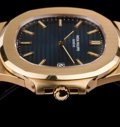 Patek Philippe Nautilus 3700 Yellow Gold With Extract From The Archives 1983