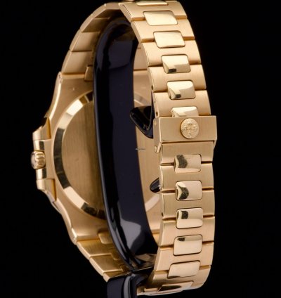 Patek Philippe Nautilus 3700 Yellow Gold With Extract From The Archives 1983