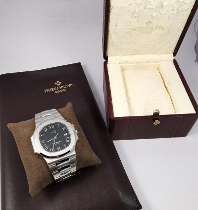 Patek Philippe Nautilus 3710 1a Full Set Serviced By Patek 2022