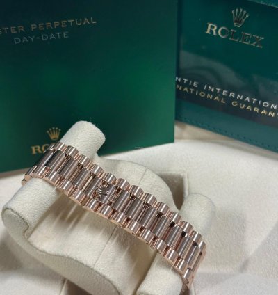 Rolex Day-date 40 228345rbr