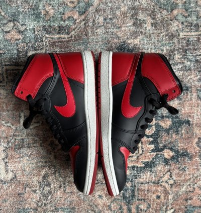 2025 Bred Jordan 1