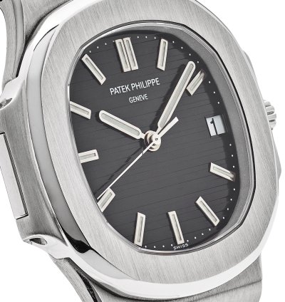 Patek Philippe Nautilus 3711 1g-001 Date White Gold Black Dial