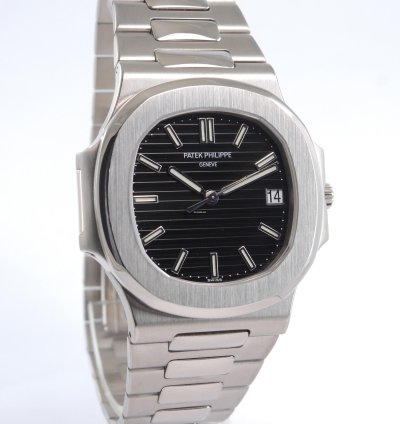 Patek Philippe Nautilus 3711 1g-001 With Paper