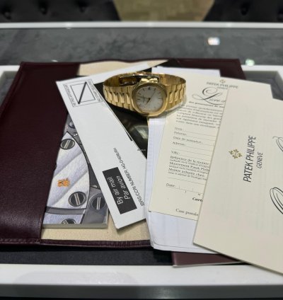 Patek Philippe Nautilus 37mm 18ct Yellow Gold Unpolished As New