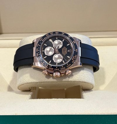Rolex Daytona Cosmograph Daytona - Rose Gold - 126515ln - 2024