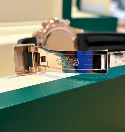 Rolex Daytona Cosmograph Daytona - Rose Gold - 126515ln - 2024