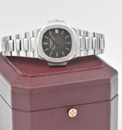 Patek Philippe Nautilus 3800 - Full Set 1995