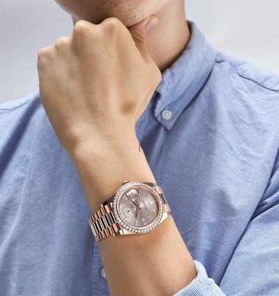 Rolex Day-date 40 228345rbr Rose Gold Diamond Bezel Sundust Diamond Dial