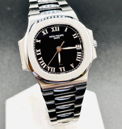 Patek Philippe Nautilus 3800 01 Steel With Original Papers Condition Like New