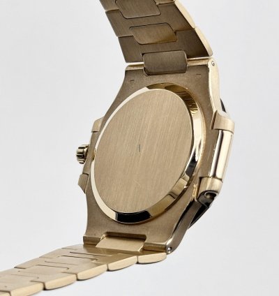 Patek Philippe Nautilus 3800 1 Yellow Gold Black Dial 1983