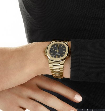 Patek Philippe Nautilus 3800 1 Yellow Gold Black Dial 1983