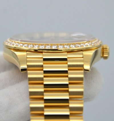 Rolex Day-date 40 228348