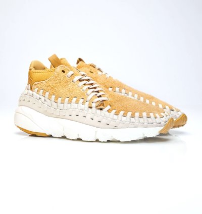 Air Footscape Woven Chukka Gold Light Orewood Suede Leather