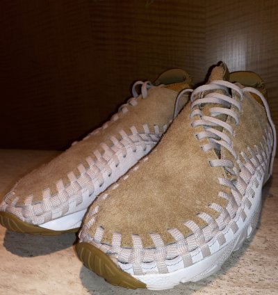 Air Footscape Woven Chukka Gold Light Orewood Suede Leather