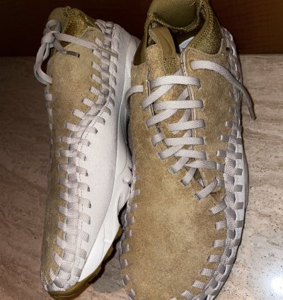 Air Footscape Woven Chukka Gold Light Orewood Suede Leather