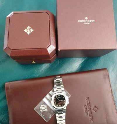 Patek Philippe Nautilus 3800 1a Steel Roman Index