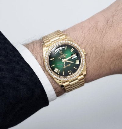 Rolex Day-date 40 228348rbr 18k Yellow Gold Diamond Bezel Green Roman Dial 40 Mm