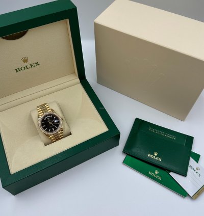 Rolex Day-date 40 228348rbr Bagutte Black