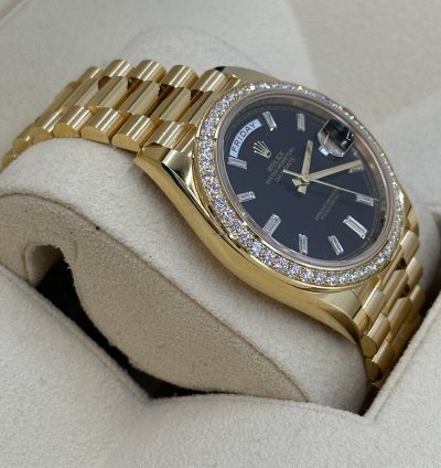 Rolex Day-date 40 228348rbr Bagutte Black