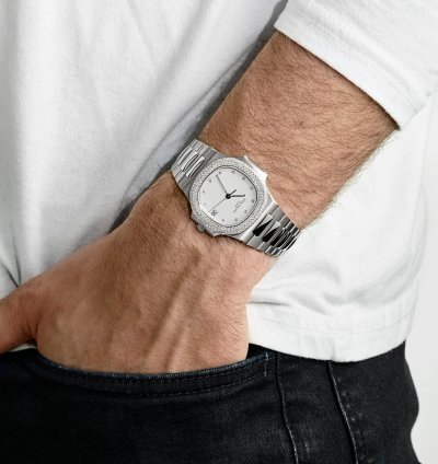Patek Philippe Nautilus 3800 4g-001 White Gold White Dial Diamond Set 2004
