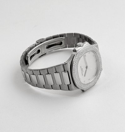 Patek Philippe Nautilus 3800 4g-001 White Gold White Dial Diamond Set 2004