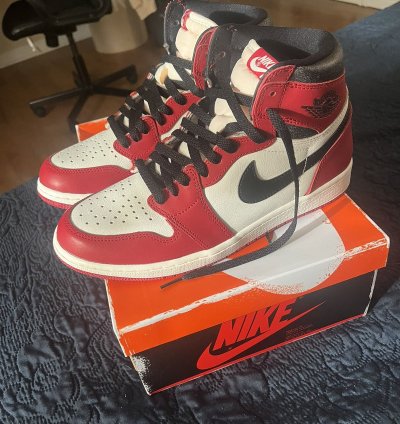 Air Jordan 1 Chicago Lost And Found