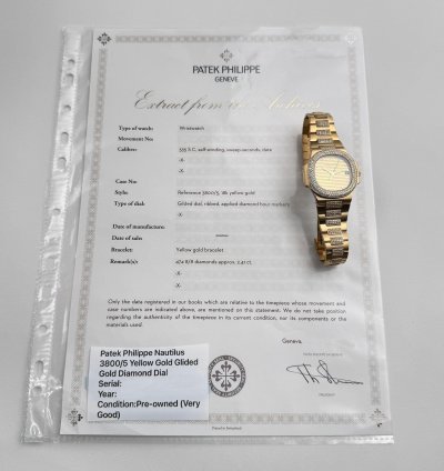 Patek Philippe Nautilus 3800 5 Yellow Gold Glided Gold Diamond Dial 1984