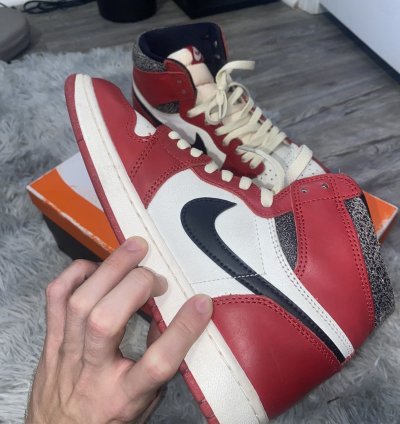 Air Jordan 1 Chicago Lost And Found Size 8 5