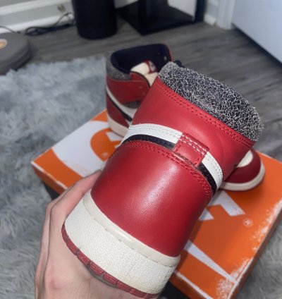Air Jordan 1 Chicago Lost And Found Size 8 5