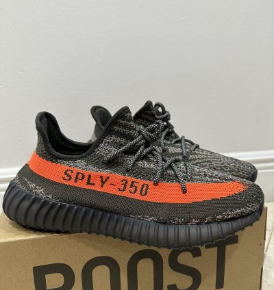 Yeezy 350 Carbon Beluga