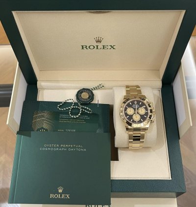 Rolex Daytona Cosmograph Daytona 126508 Yellow Gold Black Dial