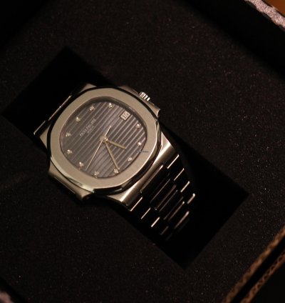 Patek Philippe Nautilus 3800 Factory Diamond Index