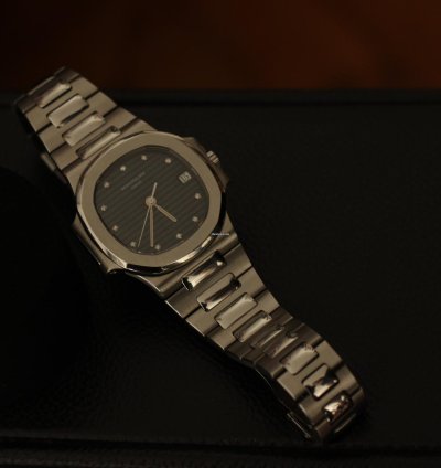 Patek Philippe Nautilus 3800 Factory Diamond Index