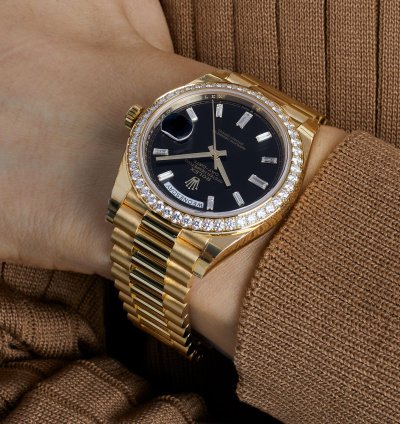 Rolex Day-date 40 228348rbr Yellow Gold Black Diamond Dial Diamond Bezel