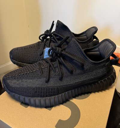 Yeezy 350 Onyx