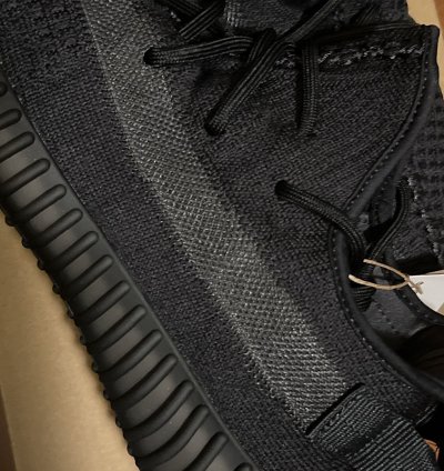 Yeezy 350 Onyx